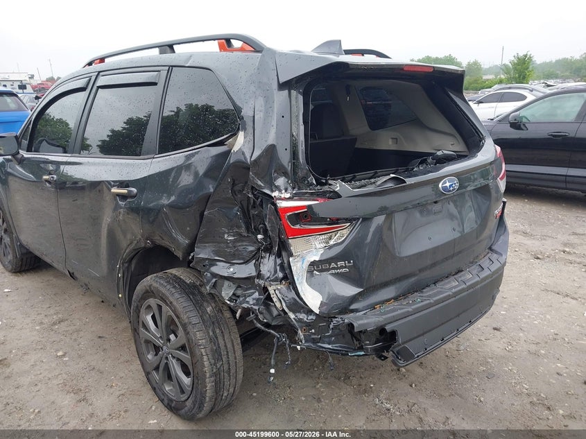 2019 Subaru Forester VIN JF2SKAPC3KH485877 IAAI salvage auction — REAR END, Salvage Title, sold $4,000 on 2026-07-12 (photo 6)