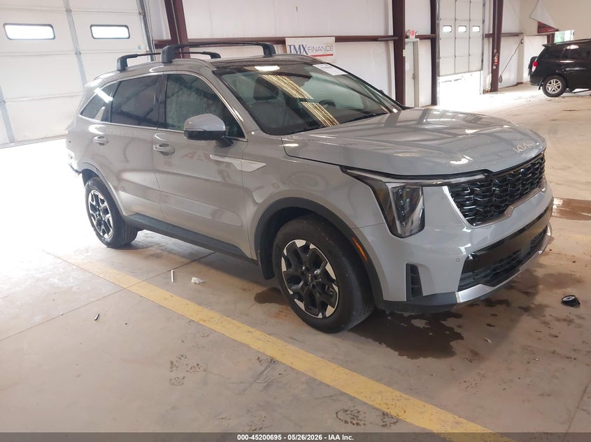 2024 Kia Sorento VIN 5XYRL4JC2RG303643 IAAI salvage auction — REAR END, Salvage Title, sold $11,400 on 2026-07-17 (photo 1)