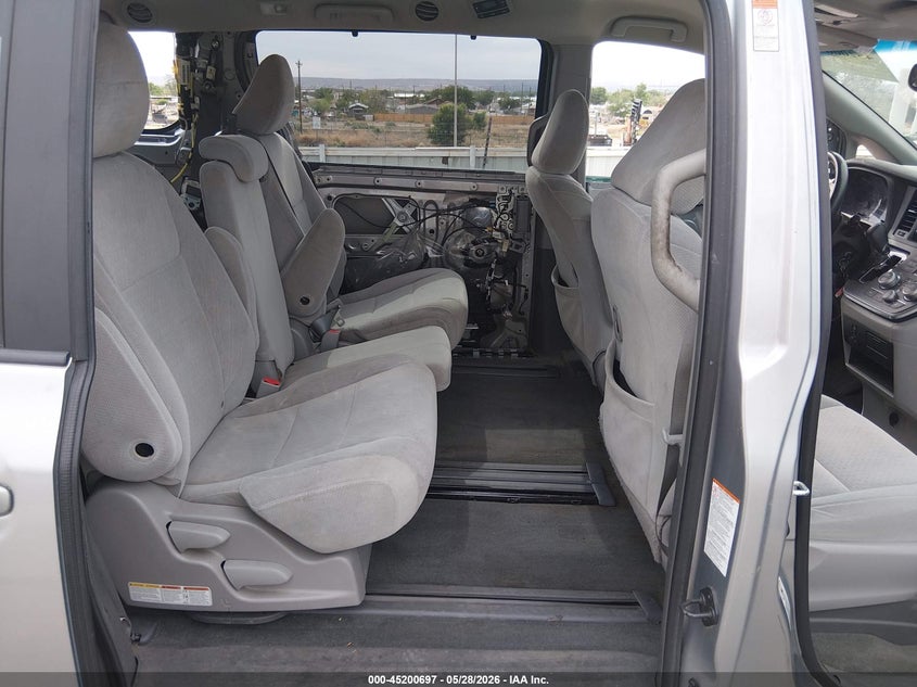 2015 Toyota Sienna VIN 5TDKK3DC3FS634840 IAAI salvage auction — LEFT REAR, Salvage Title, sold $3,775 on 2026-07-13 (photo 8)