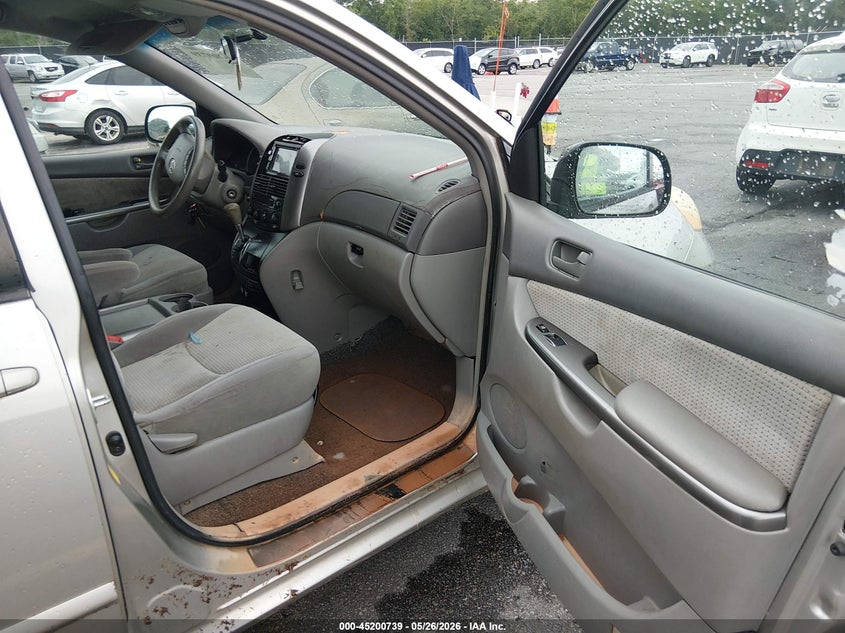 2007 Toyota Sienna VIN 5TDZK23C17S080726 IAAI salvage auction — NORMAL WEAR, Salvage (South Carolina), sold $675 on 2026-07-29 (photo 5)