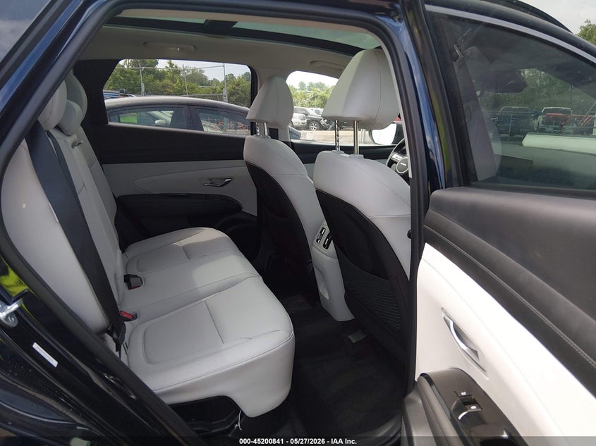 2025 Hyundai Tucson VIN KM8JEDD18SU268088 IAAI salvage auction — HAIL, Salvage Title, sold $16,200 on 2026-07-28 (photo 8)