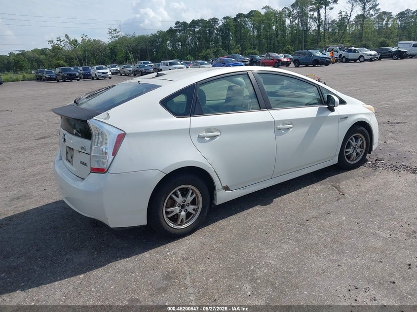 2011 Toyota Prius VIN JTDKN3DU6B1463816 IAAI salvage auction — NORMAL WEAR, Clear (Florida), sold $2,100 on 2026-07-07 (photo 4)