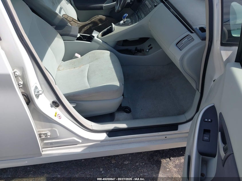 2011 Toyota Prius VIN JTDKN3DU6B1463816 IAAI salvage auction — NORMAL WEAR, Clear (Florida), sold $2,100 on 2026-07-07 (photo 5)