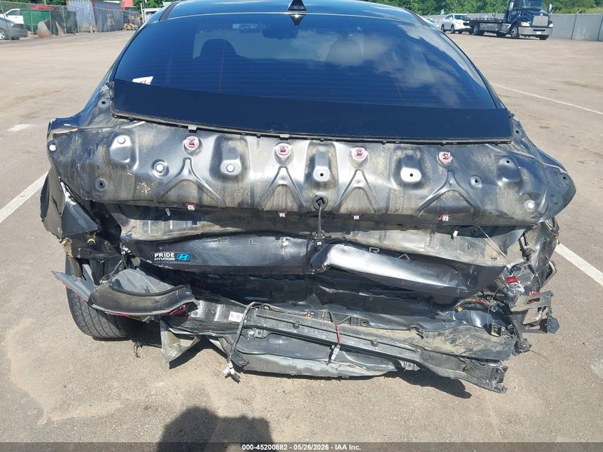 2021 Hyundai Elantra VIN 5NPLS4AG3MH051110 IAAI salvage auction — FRONT & REAR, Salvage Title, sold $1,500 on 2026-07-16 (photo 6)