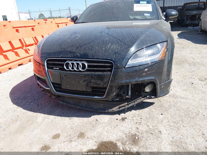 2014 Audi Tt VIN TRUBFAFK4E1005781 IAAI salvage auction — VANDALISM, Salvage Title, sold $2,600 on 2026-07-21 (photo 6)