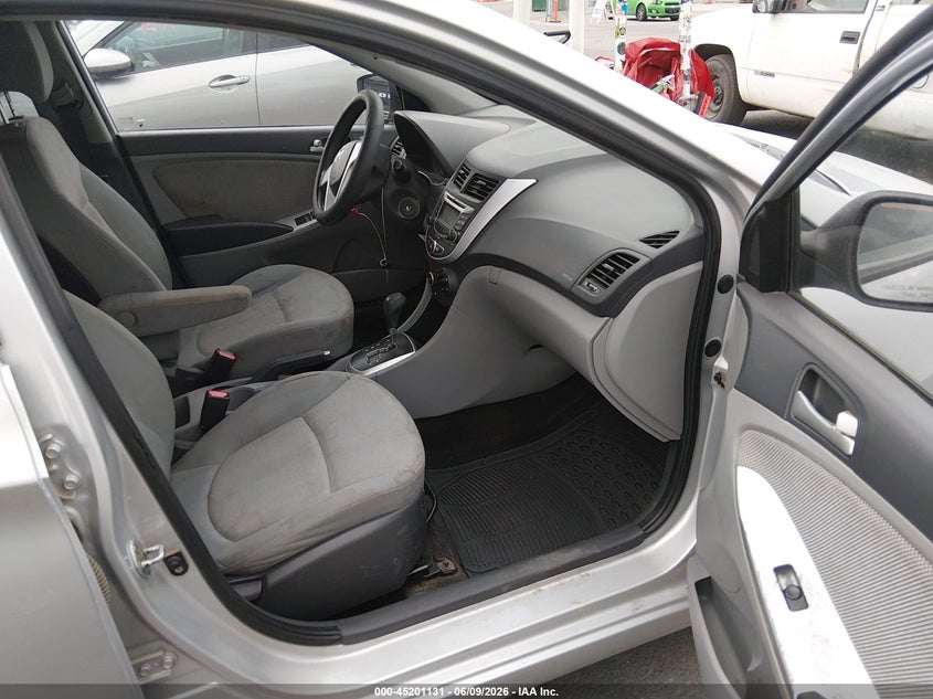 2012 Hyundai Accent VIN KMHCT4AEXCU233236 IAAI salvage auction — FRONT END, Salvage Title, sold $550 on 2026-07-16 (photo 5)