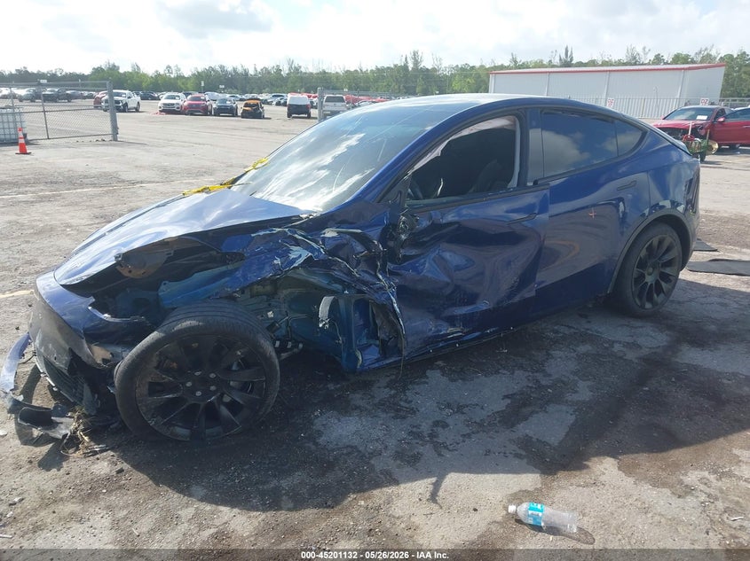 2021 Tesla Model y VIN 5YJYGDED8MF118242 IAAI salvage auction — LEFT SIDE, Certificate Of Destruction (Florida), sold $3,100 on 2026-07-20 (photo 2)