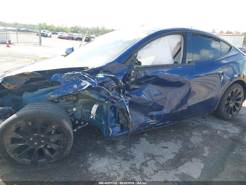 2021 Tesla Model y VIN 5YJYGDED8MF118242 IAAI salvage auction — LEFT SIDE, Certificate Of Destruction (Florida), sold $3,100 on 2026-07-20 (photo 6)