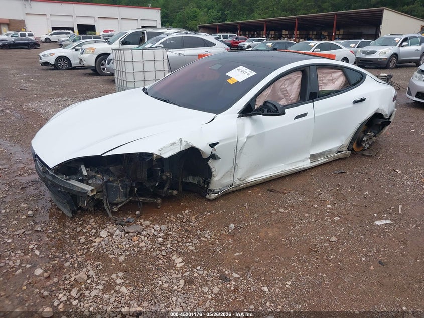 2021 Tesla Model s VIN 5YJSA1E52MF443256 IAAI salvage auction — FRONT & REAR, Salvage (Alabama), sold $5,600 on 2026-07-12 (photo 2)