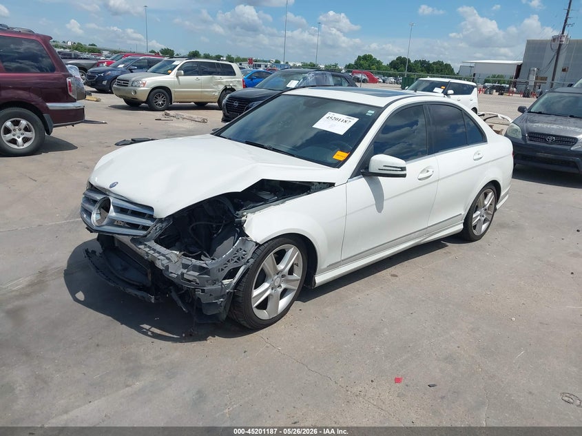 2011 Mercedes-benz C-klasse VIN WDDGF5EB5BA478891 IAAI salvage auction — FRONT END, Salvage (Texas), sold $300 on 2026-07-08 (photo 2)