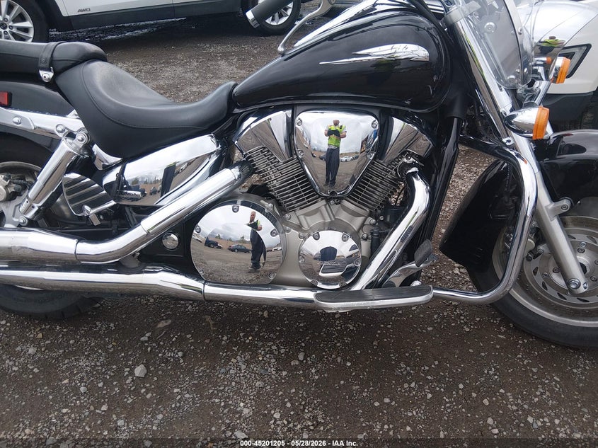 2008 Honda Vtx1300 VIN 1HFSC526X8A500063 IAAI salvage auction — LEFT SIDE, Salvage (Nevada), sold $1,250 on 2026-07-07 (photo 8)