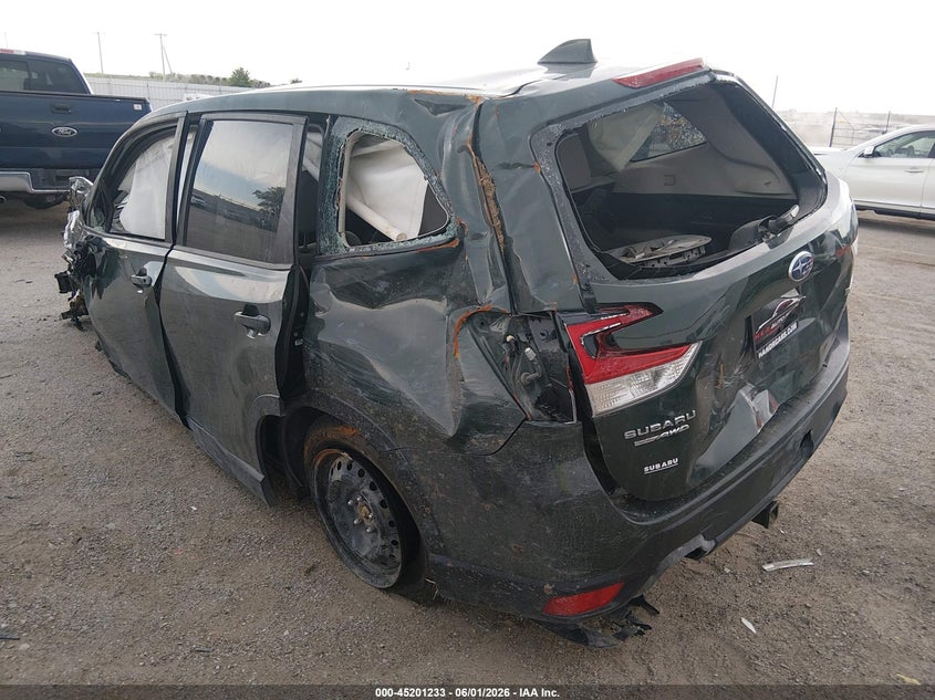 2023 Subaru Forester VIN JF2SKAAC0PH443375 IAAI salvage auction — ROLLOVER, Salvage Title, sold $700 on 2026-09-03 (photo 3)