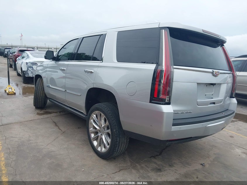 2019 Cadillac Escalade VIN 1GYS3CKJ6KR109496 IAAI salvage auction — RIGHT SIDE, Salvage Title, sold $9,525 on 2026-07-21 (photo 3)