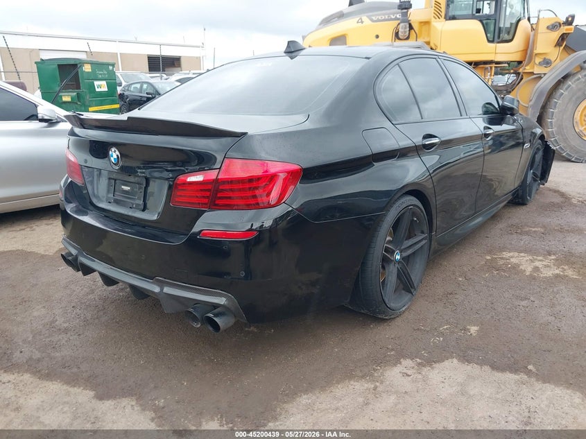 2015 BMW 5er VIN WBA5B1C59FG128411 IAAI salvage auction — ENGINE DAMAGE, Clear (Oklahoma), sold $2,250 on 2026-07-05 (photo 4)