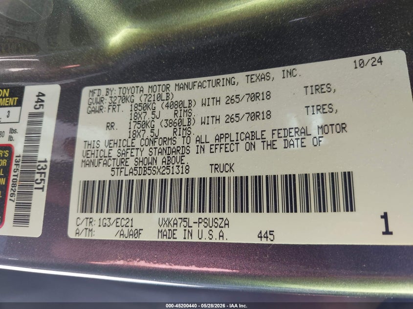 2025 Toyota Tundra VIN 5TFLA5DB5SX251318 IAAI salvage auction — LEFT FRONT, Salvage Title, sold $22,850 on 2026-07-07 (photo 9)