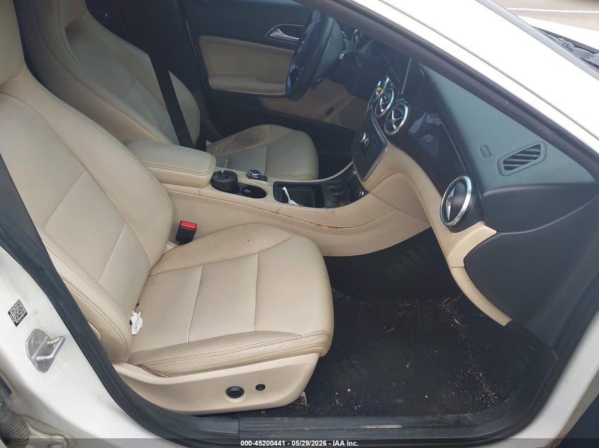 2014 Mercedes-benz Cla-klasse VIN WDDSJ4EB7EN116903 IAAI salvage auction — REPOSSESSION, Salvage Title, sold $500 on 2026-07-09 (photo 5)