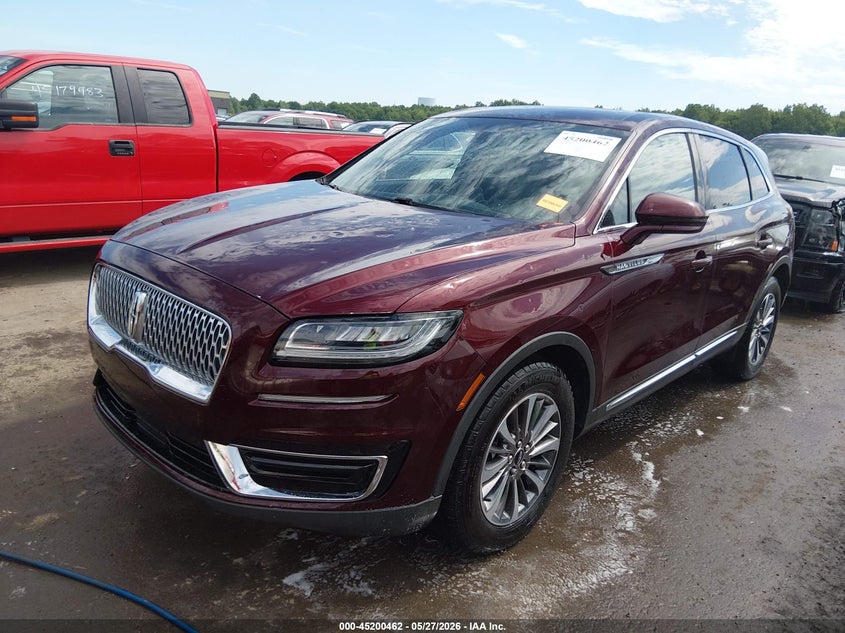 2020 Lincoln Nautilus VIN 2LMPJ8J99LBL32335 IAAI salvage auction — HAIL, Salvage Title, sold $8,925 on 2026-07-24 (photo 2)
