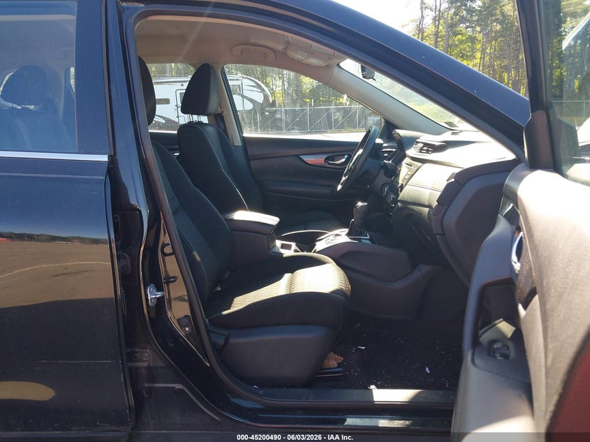 2017 Nissan Rogue VIN KNMAT2MV5HP529752 IAAI salvage auction — RIGHT FRONT, Mv-907A (New York), sold $1,500 on 2026-07-16 (photo 5)