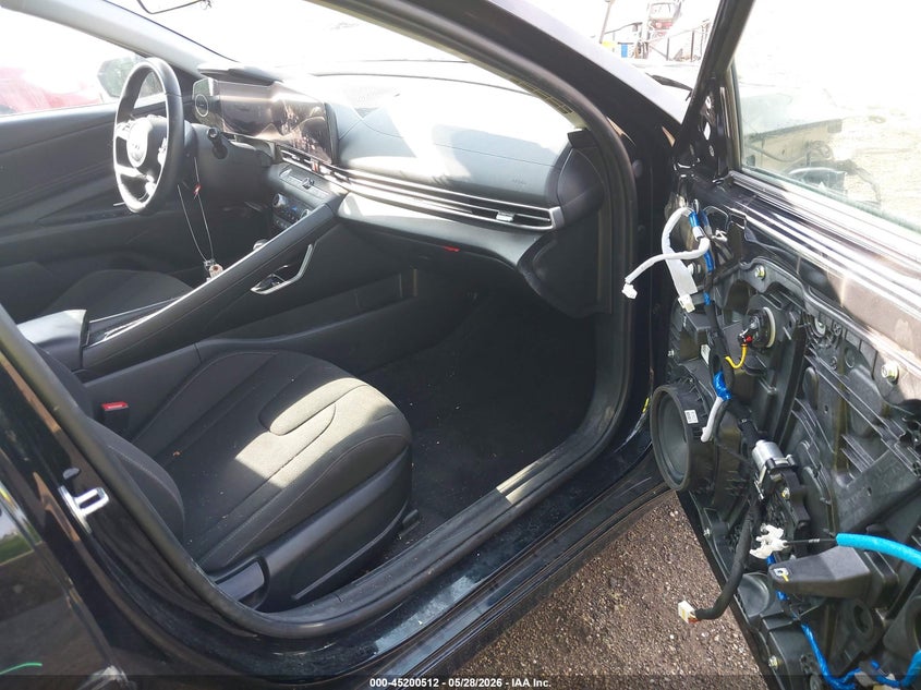 2023 Hyundai Elantra VIN KMHLS4AG7PU508023 IAAI salvage auction — RIGHT FRONT, Salvage Title, sold $4,050 on 2026-07-22 (photo 5)