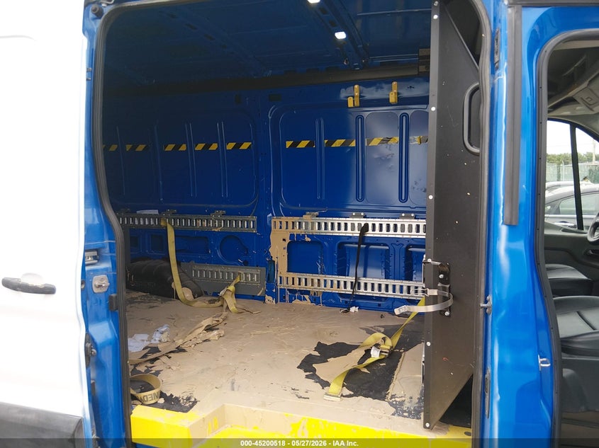 2023 Ford Transit VIN 1FTBR1C89PKB56445 IAAI salvage auction — REAR END, Salvage (Kansas), sold $8,600 on 2026-09-04 (photo 8)