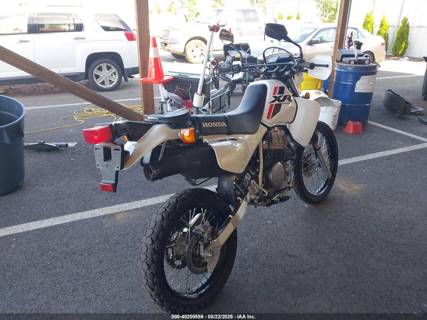 2023 Honda VIN JH2RD0618PK200223 IAAI salvage auction — MECHANICAL, Salvage (Oregon), sold $4,400 on 2026-07-14 (photo 4)