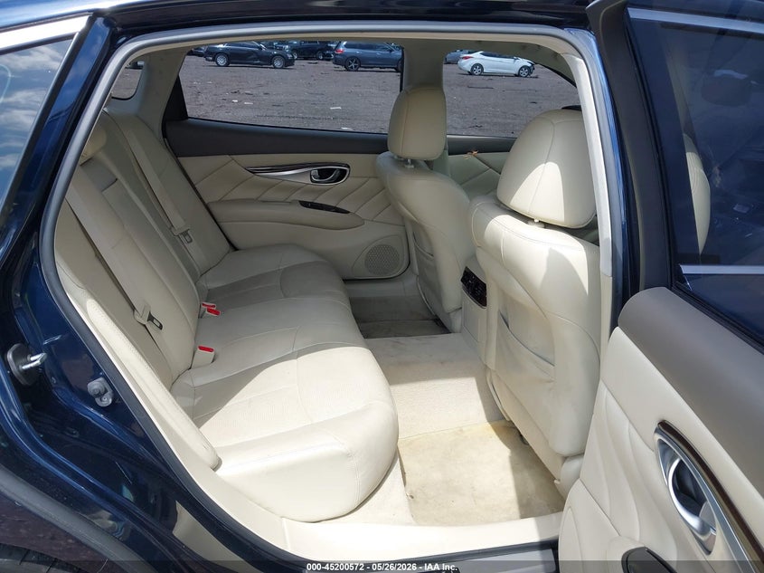 2019 Infiniti Q70 VIN JN1BY1PP1KM685554 IAAI salvage auction — FRONT END, Salvage Title, sold $1,875 on 2026-07-08 (photo 8)