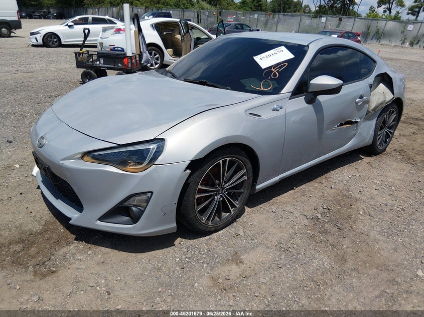 2013 Scion Fr-s VIN JF1ZNAA19D2732990 IAAI salvage auction — LEFT SIDE, Salvage (New Jersey), sold $1,700 on 2026-07-28 (photo 2)