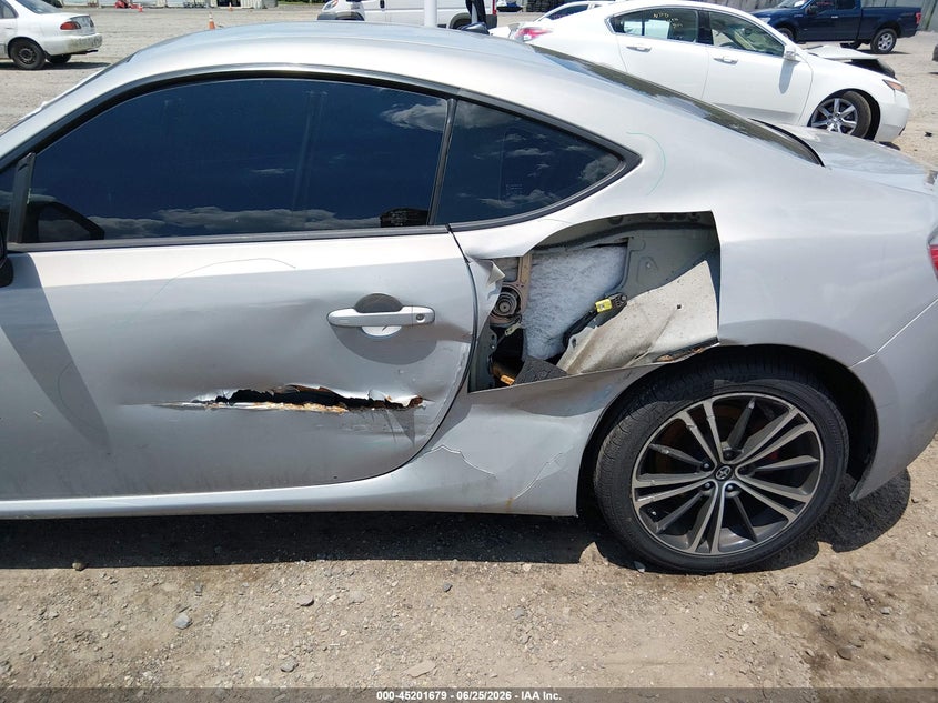 2013 Scion Fr-s VIN JF1ZNAA19D2732990 IAAI salvage auction — LEFT SIDE, Salvage (New Jersey), sold $1,700 on 2026-07-28 (photo 6)