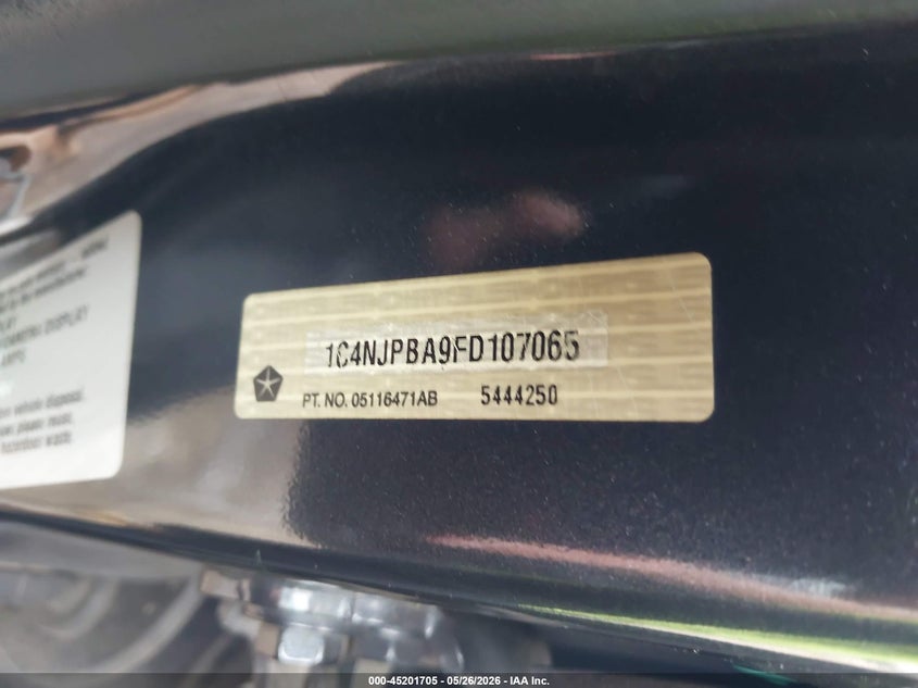 2015 Jeep Liberty (patriot) VIN 1C4NJPBA9FD107065 IAAI salvage auction — FRONT END, Original (Texas), sold $750 on 2026-07-12 (photo 9)