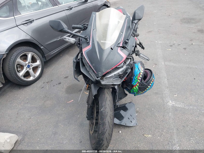 2021 Honda Cbr VIN MLHPC6255M5200296 IAAI salvage auction — FRONT END, Salvage Title, sold $25 on 2026-07-22 (photo 5)