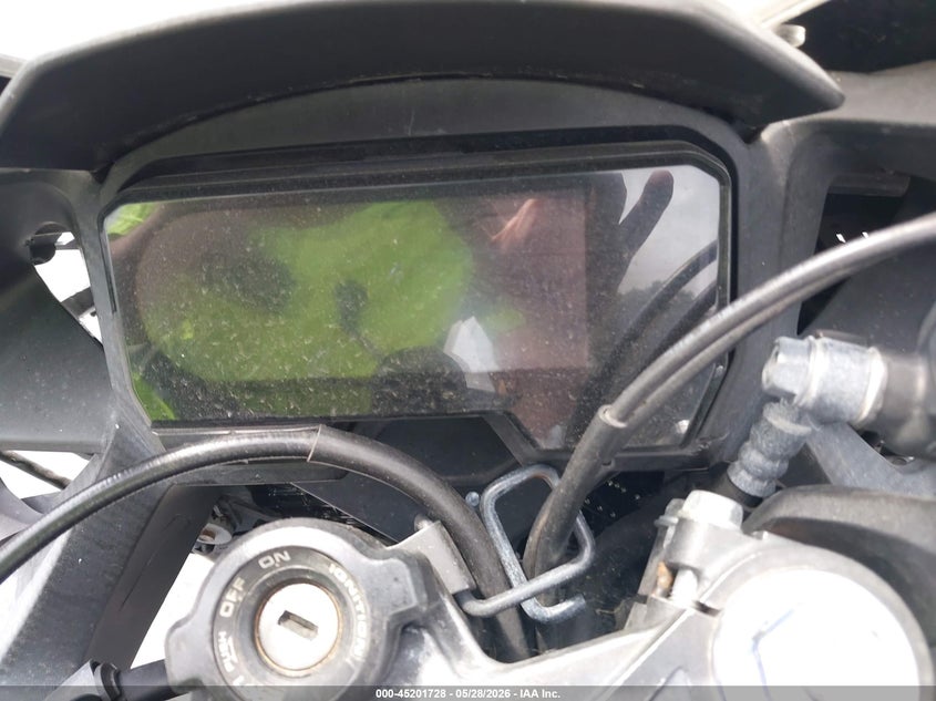 2021 Honda Cbr VIN MLHPC6255M5200296 IAAI salvage auction — FRONT END, Salvage Title, sold $25 on 2026-07-22 (photo 7)