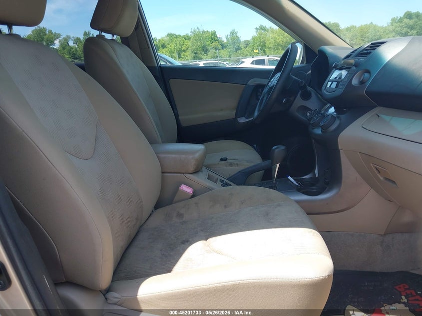 2010 Toyota Rav4 VIN JTMBF4DV3AD035761 IAAI salvage auction — NORMAL WEAR, Bill Of Sale - Parts Only (Connecticut), sold $1,450 on 2026-07-30 (photo 5)