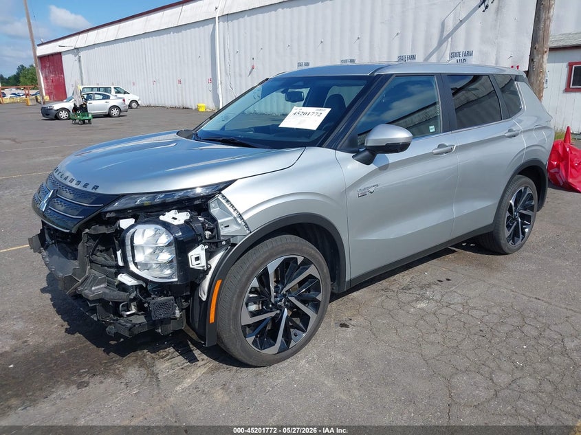 2023 Mitsubishi Outlander VIN JA4T5UA9XPZ062251 IAAI salvage auction — FRONT END, Salvage (Oregon), sold $15,200 on 2026-07-05 (photo 2)