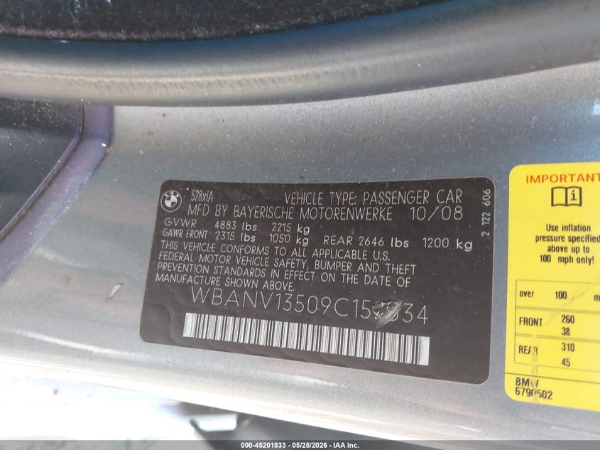 2009 BMW 5 series VIN WBANV13509C152034 IAAI salvage auction — NORMAL WEAR, Salvage (Massachusetts), sold $450 on 2026-07-17 (photo 9)
