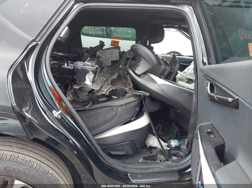 2025 Kia Ev6 VIN 5XYC4DJC8SG003341 IAAI salvage auction — BIOHAZARD/CHEMICAL, Salvage Title, sold $2,500 on 2026-07-22 (photo 8)