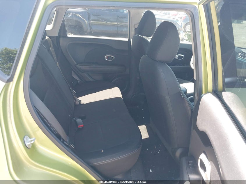 2015 Kia Soul VIN KNDJN2A27F7785750 IAAI salvage auction — RIGHT SIDE, Salvage - Greater Than 75% (Maryland), sold $1,700 on 2026-07-15 (photo 8)