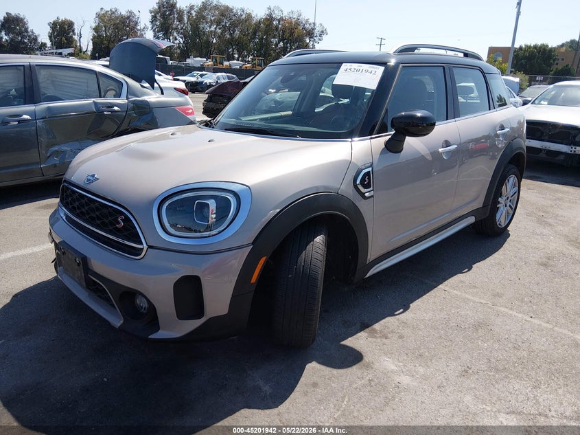 2023 Mini Countryman VIN WMZ53BR02P3R30535 IAAI salvage auction — RIGHT FRONT, Salvage (California), sold $9,250 on 2026-08-06 (photo 2)