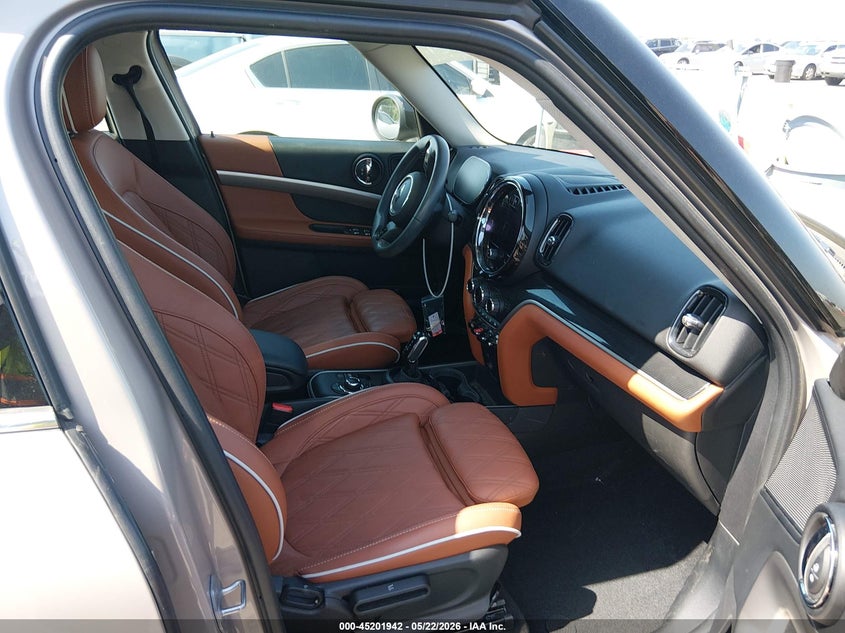 2023 Mini Countryman VIN WMZ53BR02P3R30535 IAAI salvage auction — RIGHT FRONT, Salvage (California), sold $9,250 on 2026-08-06 (photo 5)