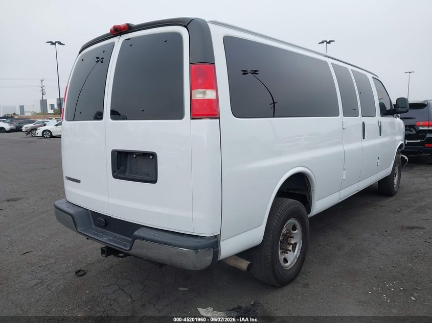 2017 Chevrolet VIN 1GAZGPFG2H1172982 IAAI salvage auction — FRONT END, Salvage Title, sold $2,900 on 2026-07-26 (photo 4)
