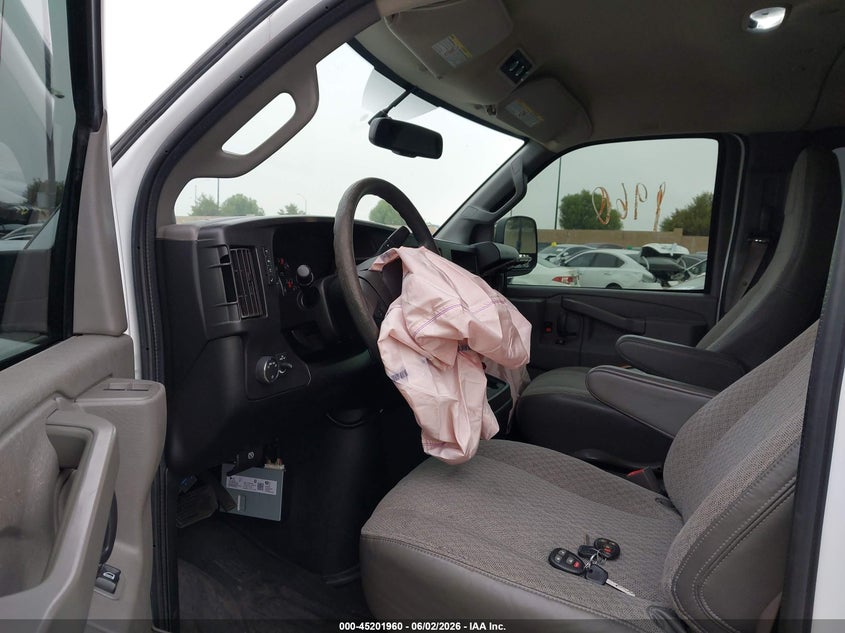2017 Chevrolet VIN 1GAZGPFG2H1172982 IAAI salvage auction — FRONT END, Salvage Title, sold $2,900 on 2026-07-26 (photo 5)