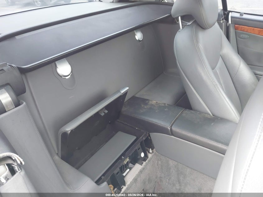 2003 Mercedes-benz Sl-klasse VIN WDBSK75F73F027771 IAAI salvage auction — NORMAL WEAR, Salvage (Idaho), sold $4,125 on 2026-08-18 (photo 8)