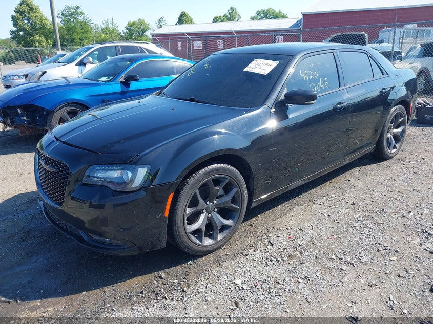 2022 Chrysler 300 VIN 2C3CCABG9NH154301 IAAI salvage auction — FRONT END, Salvage Title, sold $7,025 on 2026-08-18 (photo 2)