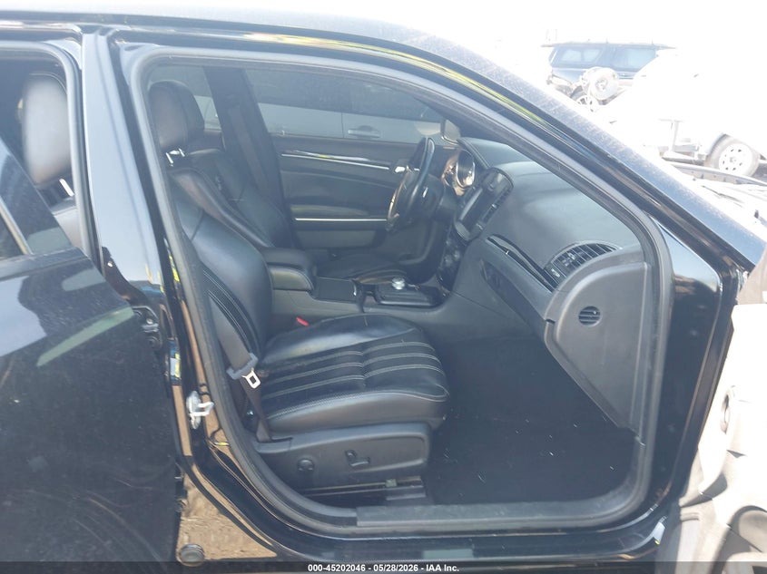 2022 Chrysler 300 VIN 2C3CCABG9NH154301 IAAI salvage auction — FRONT END, Salvage Title, sold $7,025 on 2026-08-18 (photo 5)