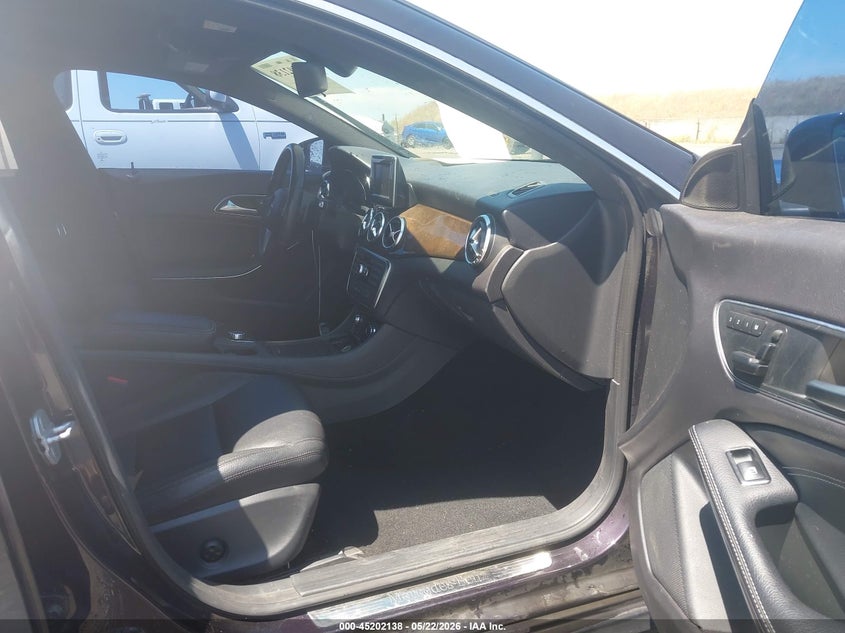 2014 Mercedes-benz VIN WDDSJ4EB4EN045062 IAAI salvage auction — FRONT END, Salvage (California), sold $1,725 on 2026-07-08 (photo 5)