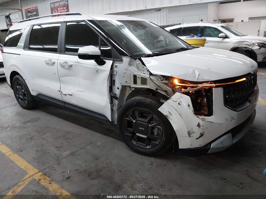 2025 Kia Carnival VIN KNDNC5KA5S6038162 IAAI salvage auction — RIGHT FRONT, Salvage (Arizona), sold $11,100 on 2026-07-28 (photo 1)