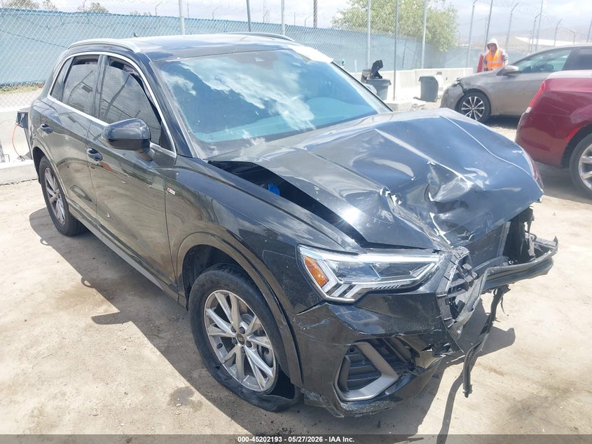 2023 Audi Q3 VIN WA1DECF31P1151918 IAAI salvage auction — FRONT END, Salvage Title, sold $7,400 on 2026-08-01 (photo 1)