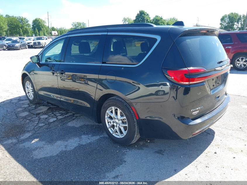 2022 Chrysler Pacifica VIN 2C4RC1BG4NR188310 IAAI salvage auction — HAIL, Clear (Missouri), sold $8,250 on 2026-07-27 (photo 3)