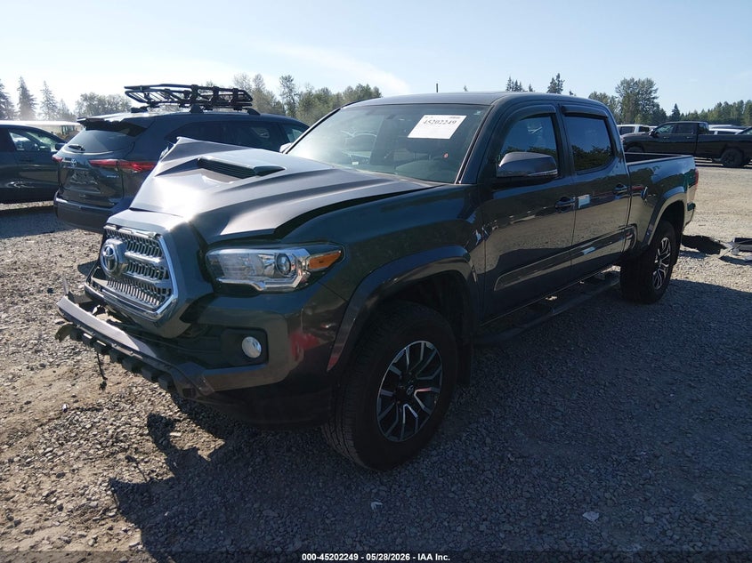 2016 Toyota Tacoma VIN 5TFDZ5BN1GX002838 IAAI salvage auction — RIGHT FRONT, Salvage Title, sold $8,100 on 2026-07-29 (photo 2)
