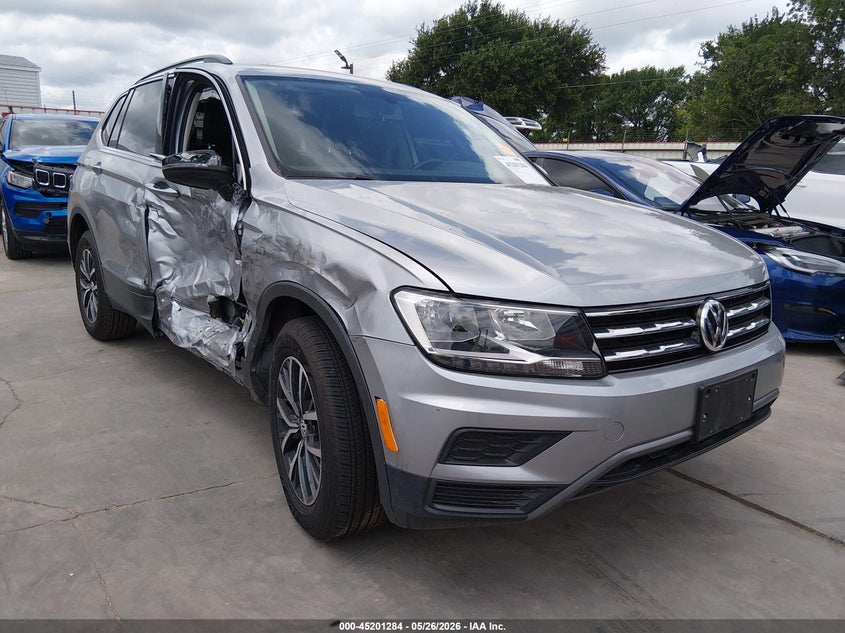2019 Volkswagen Tiguan VIN 3VV3B7AX6KM193655 IAAI salvage auction — RIGHT SIDE, Original (Texas), sold $3,275 on 2026-07-24 (photo 1)