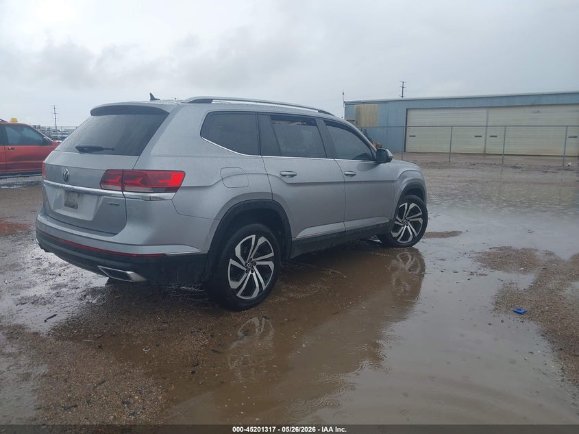 2022 Volkswagen Atlas VIN 1V2BP2CA6NC507106 IAAI salvage auction — LEFT SIDE, Salvage Title, sold $3,525 on 2026-07-27 (photo 4)